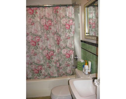 127 Windsor St, Fall River, MA 02723 photo 9