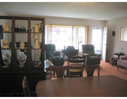 127 Windsor St, Fall River, MA 02723 photo 4