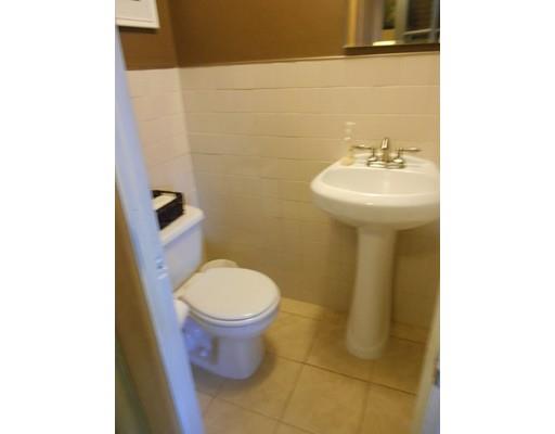 30 Eckington St, Springfield, MA 01108 photo 20