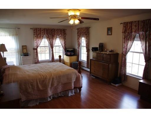 162 Middle Rd, Acushnet, MA 02743 photo 5