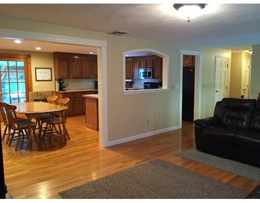 29 Gavin Cir, Reading, MA 01867 photo 6