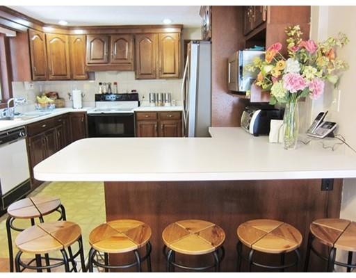 18 Glenview Dr, West Springfield, MA 01089 photo 8