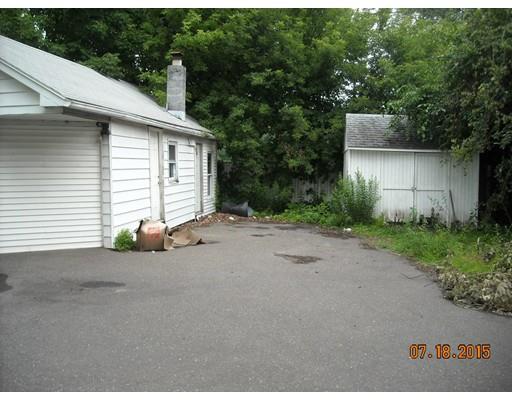 77 Meadow St, Chicopee, MA 01013 photo 5