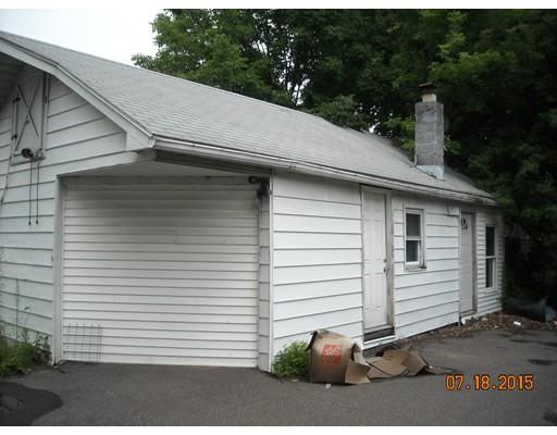 77 Meadow St, Chicopee, MA 01013 photo 6