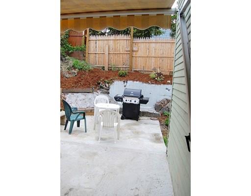 48 Maple St, Lowell, MA 01852 photo 9