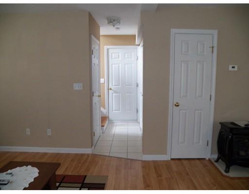 2 Marie St, Worcester, MA 01604 photo 24