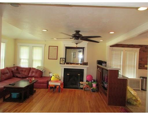 8 Lanark St, Worcester, MA 01603 photo 7