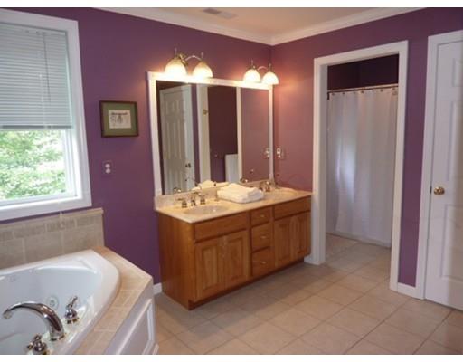 4 Jamie Rd, Dunstable, MA 01827 photo 14