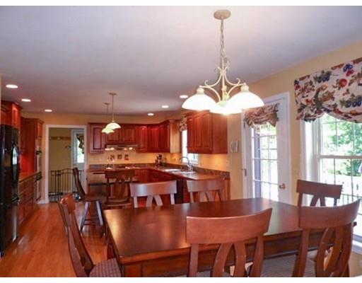 4 Jamie Rd, Dunstable, MA 01827 photo 4