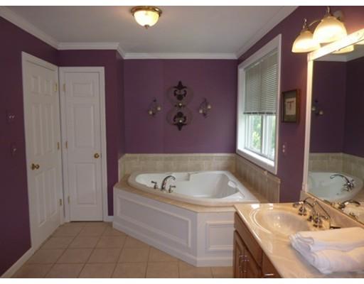 4 Jamie Rd, Dunstable, MA 01827 photo 13