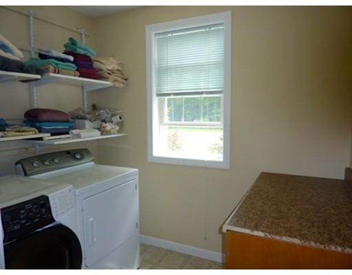 4 Jamie Rd, Dunstable, MA 01827 photo 19