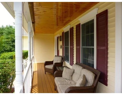 4 Jamie Rd, Dunstable, MA 01827 photo 2