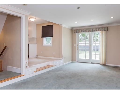 59 Fox Hill Rd, Springfield, MA 01118 photo 8