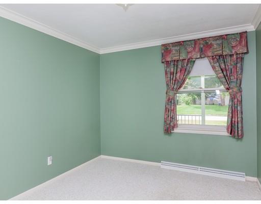 59 Fox Hill Rd, Springfield, MA 01118 photo 15
