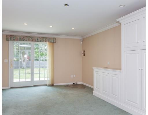 59 Fox Hill Rd, Springfield, MA 01118 photo 9