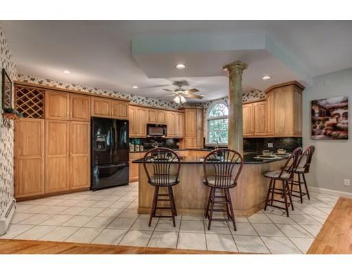 12 Ogunquit Rd, Wilmington, MA 01887 photo 6