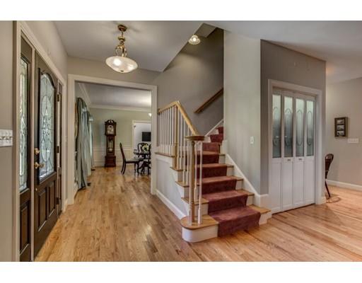 12 Ogunquit Rd, Wilmington, MA 01887 photo 3