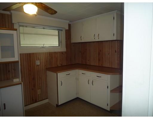 339 Emmett St, Fall River, MA 02721 photo 7