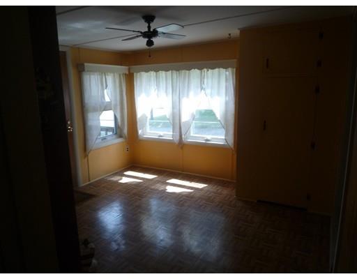 339 Emmett St, Fall River, MA 02721 photo 3