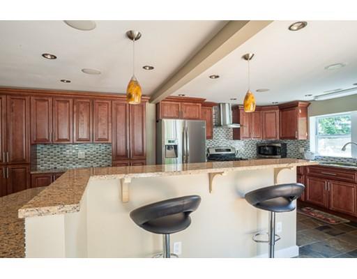 17 Fairview Rd, Lynnfield, MA 01940 photo 5