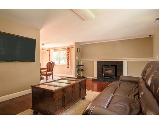17 Fairview Rd, Lynnfield, MA 01940 photo 8
