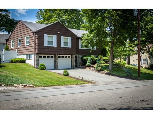 17 Fairview Rd, Lynnfield, MA 01940 photo 2