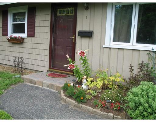 7 David Rd, Framingham, MA 01701 photo 4