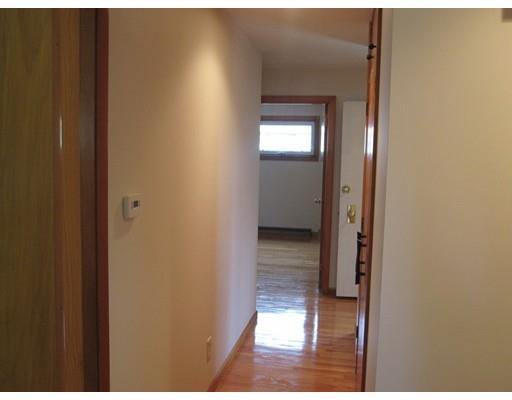 81 Stedman St, Chicopee, MA 01013 photo 7