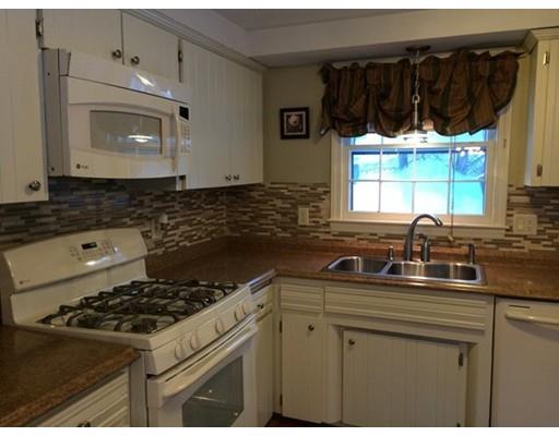 38 Nottingham Rd, Dracut, MA 01826 photo 5