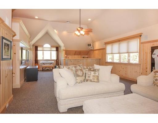 14 Dean St, Millis, MA 02054 photo 23