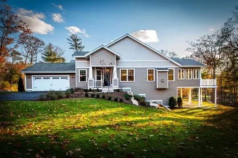 26 Kennedy Rd # B, Gloucester, MA 01930 photo 1