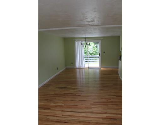 22 Ledgecrest, Worcester, MA 01603 photo 2