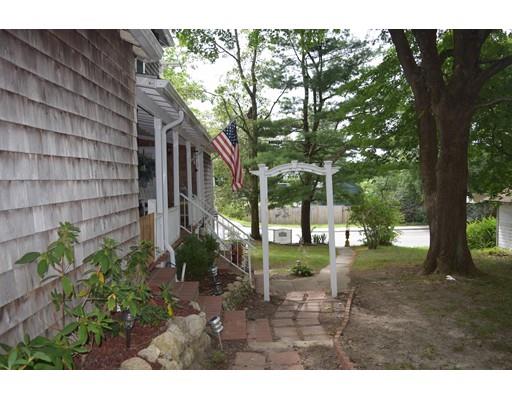 121 Onset Ave, Wareham, MA 02532 photo 2