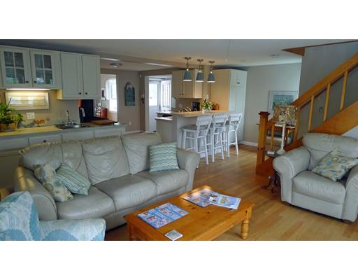 40 Wayside St, Springfield, MA 01118 photo 16