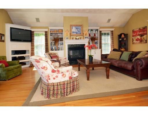 10 Drummond Ct, Danvers, MA 01923 photo 6