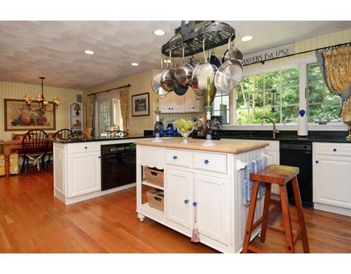 10 Drummond Ct, Danvers, MA 01923 photo 12