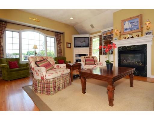 10 Drummond Ct, Danvers, MA 01923 photo 7