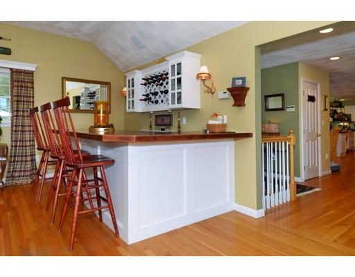 10 Drummond Ct, Danvers, MA 01923 photo 8