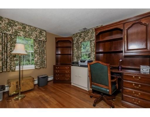 4 Brooks Cir, Beverly, MA 01915 photo 19