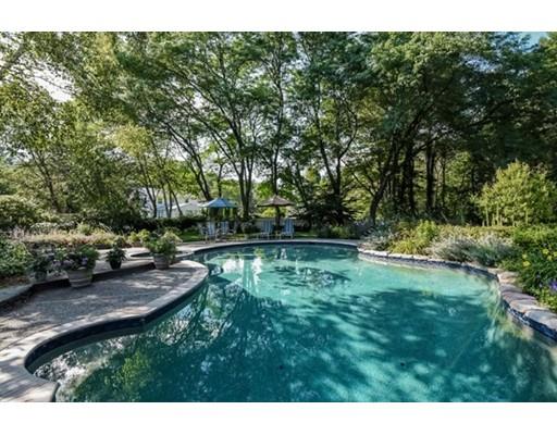 4 Brooks Cir, Beverly, MA 01915 photo 22