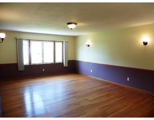 131 Sunbrier, Springfield, MA 01129 photo 4
