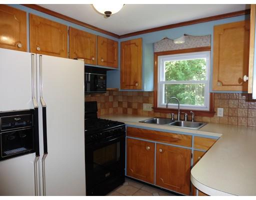 131 Sunbrier, Springfield, MA 01129 photo 8