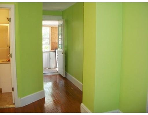 89 Shamrock St, Springfield, MA 01108 photo 19