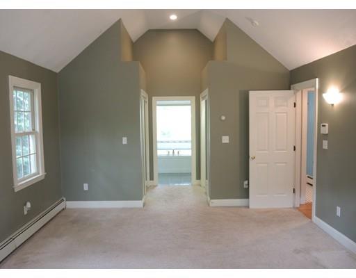66 Hunnewell St, Needham, MA 02492 photo 14