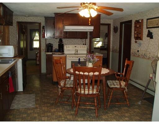 89 Union Point Rd, Webster, MA 01570 photo 12