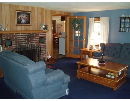 89 Union Point Rd, Webster, MA 01570 photo 7