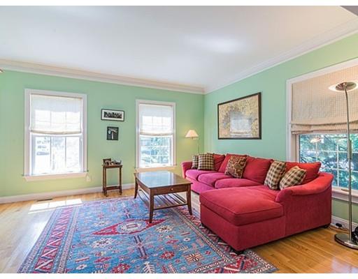 10 Ridgeway Ave, Needham, MA 02492 photo 5