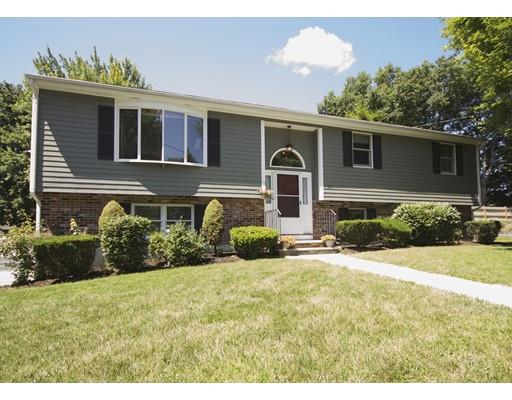 29 Davis Ln, Reading, MA 01867 photo 1