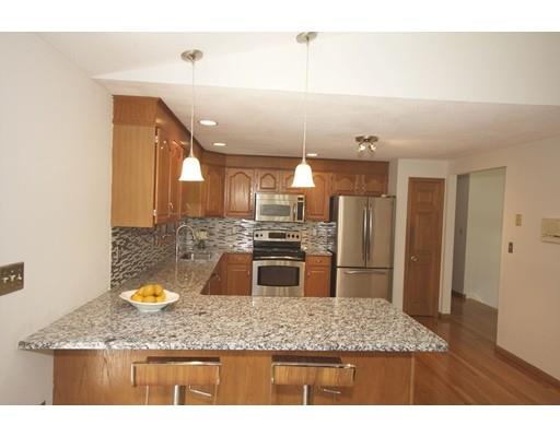 29 Davis Ln, Reading, MA 01867 photo 5