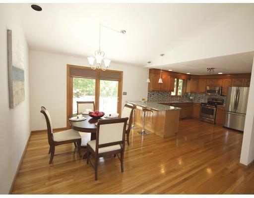 29 Davis Ln, Reading, MA 01867 photo 7